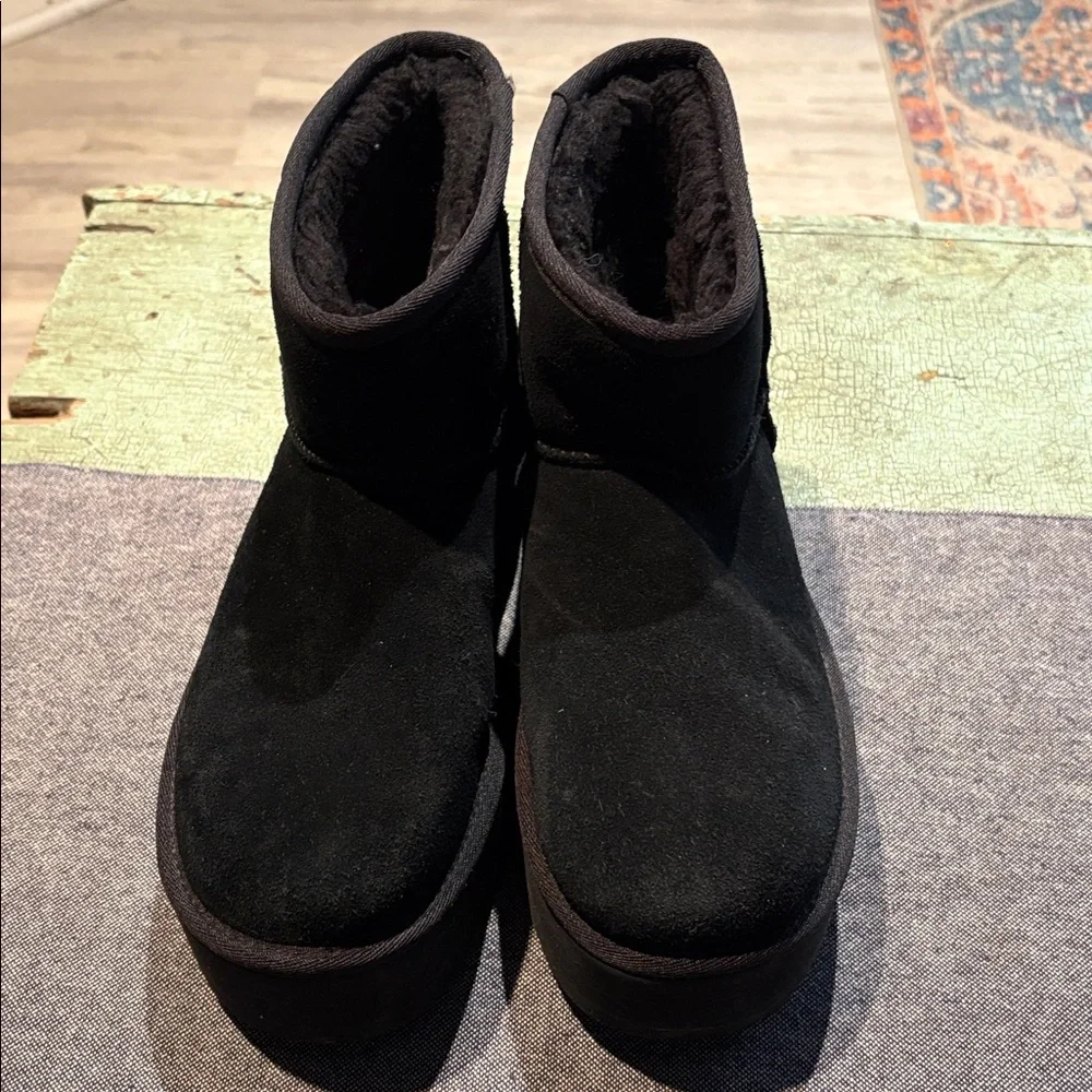 UGG introducing ugg®